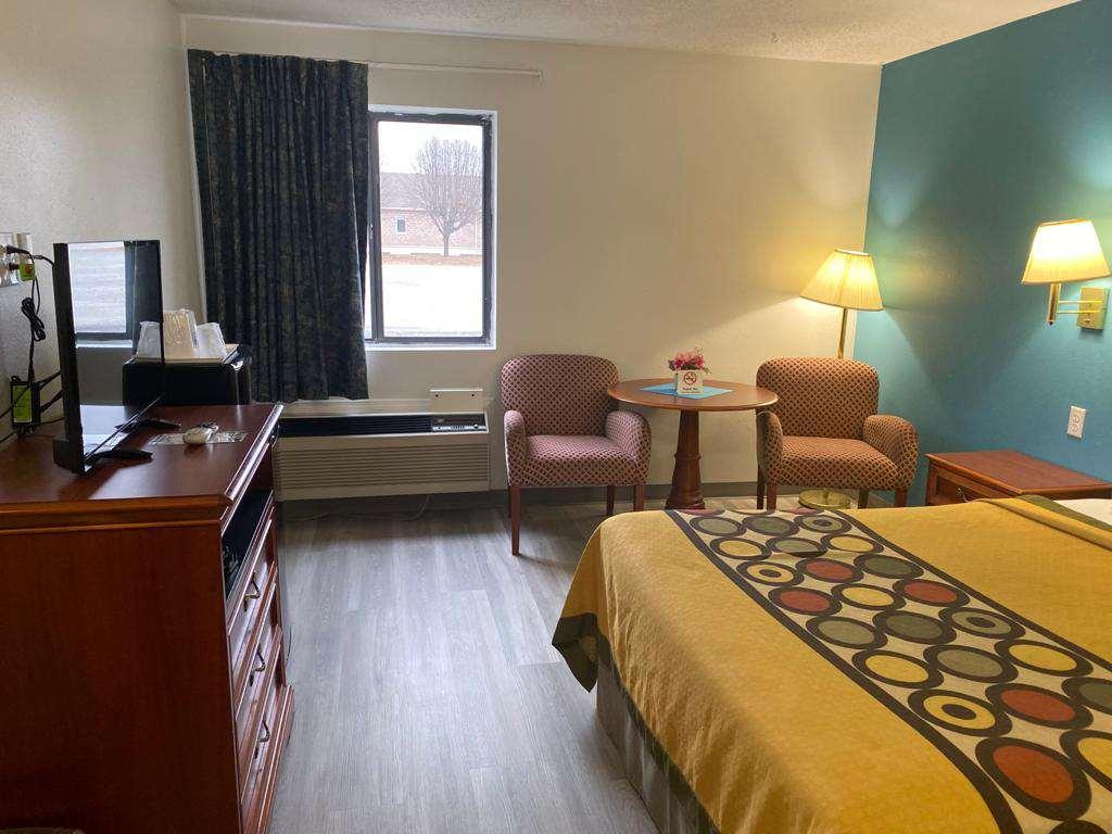 Americas Best Value Inn West Frankfort Camera foto