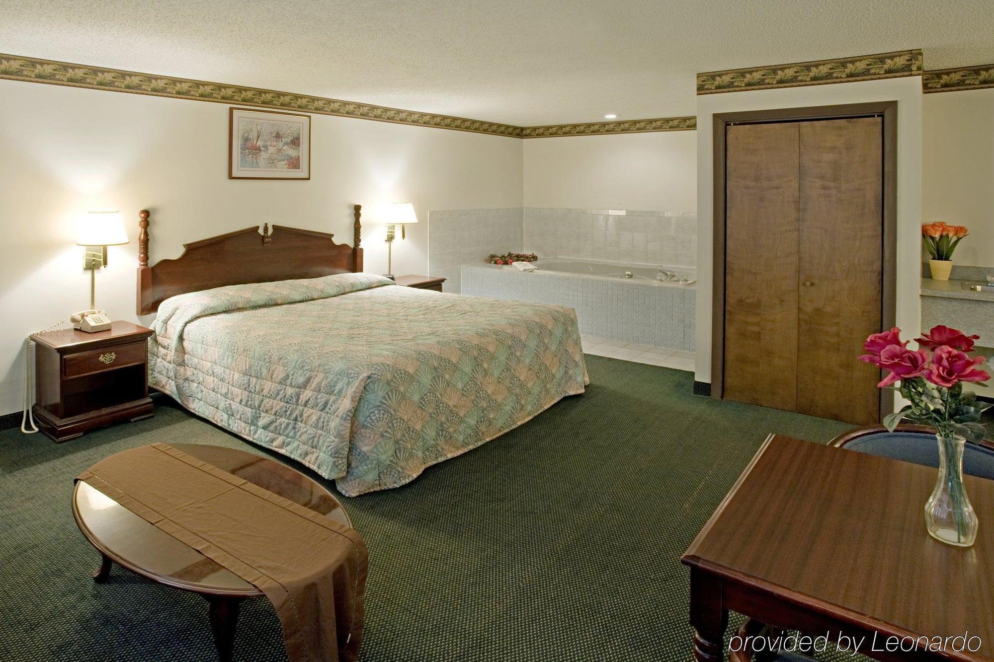 Americas Best Value Inn West Frankfort Camera foto