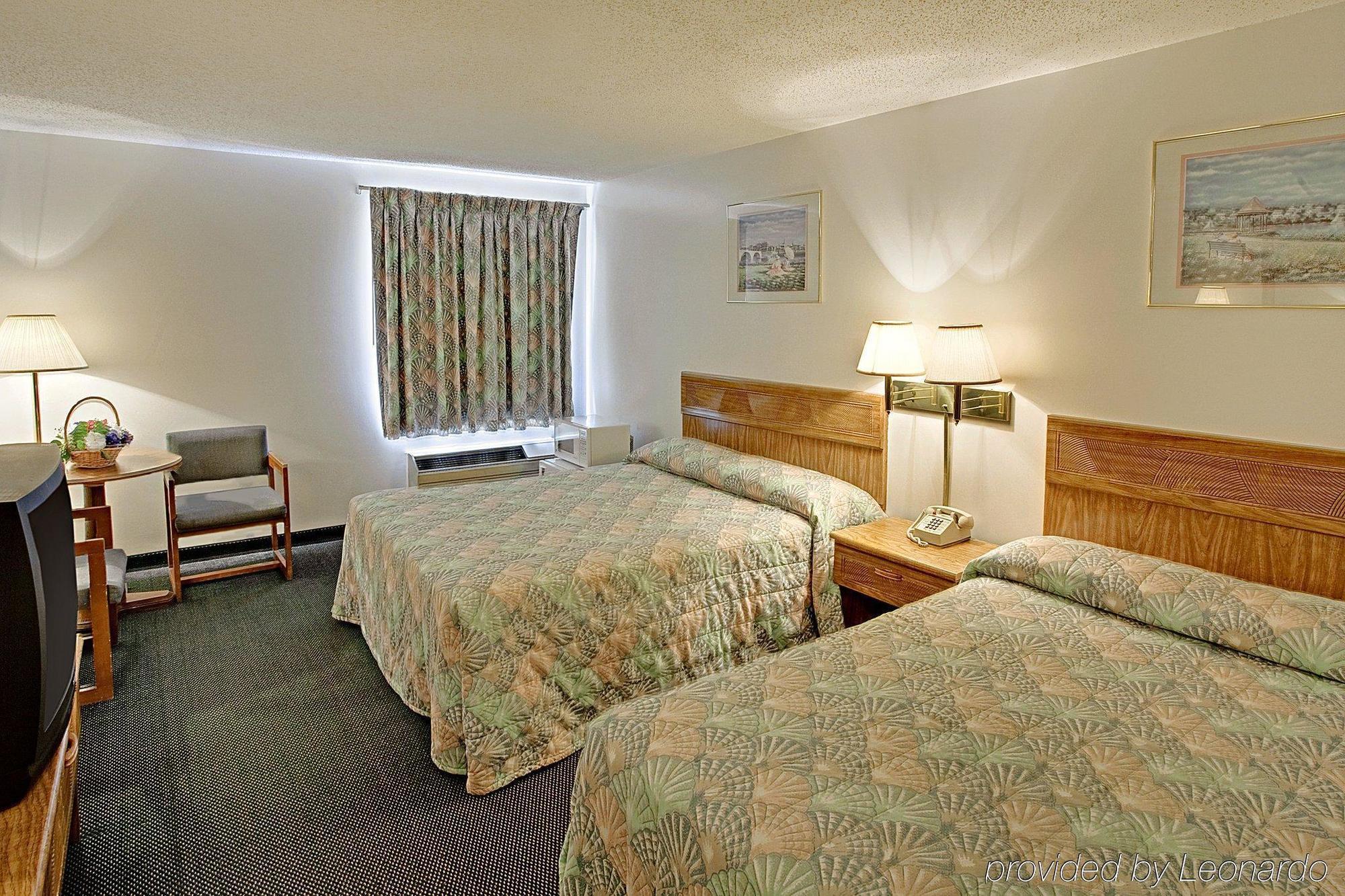 Americas Best Value Inn West Frankfort Camera foto