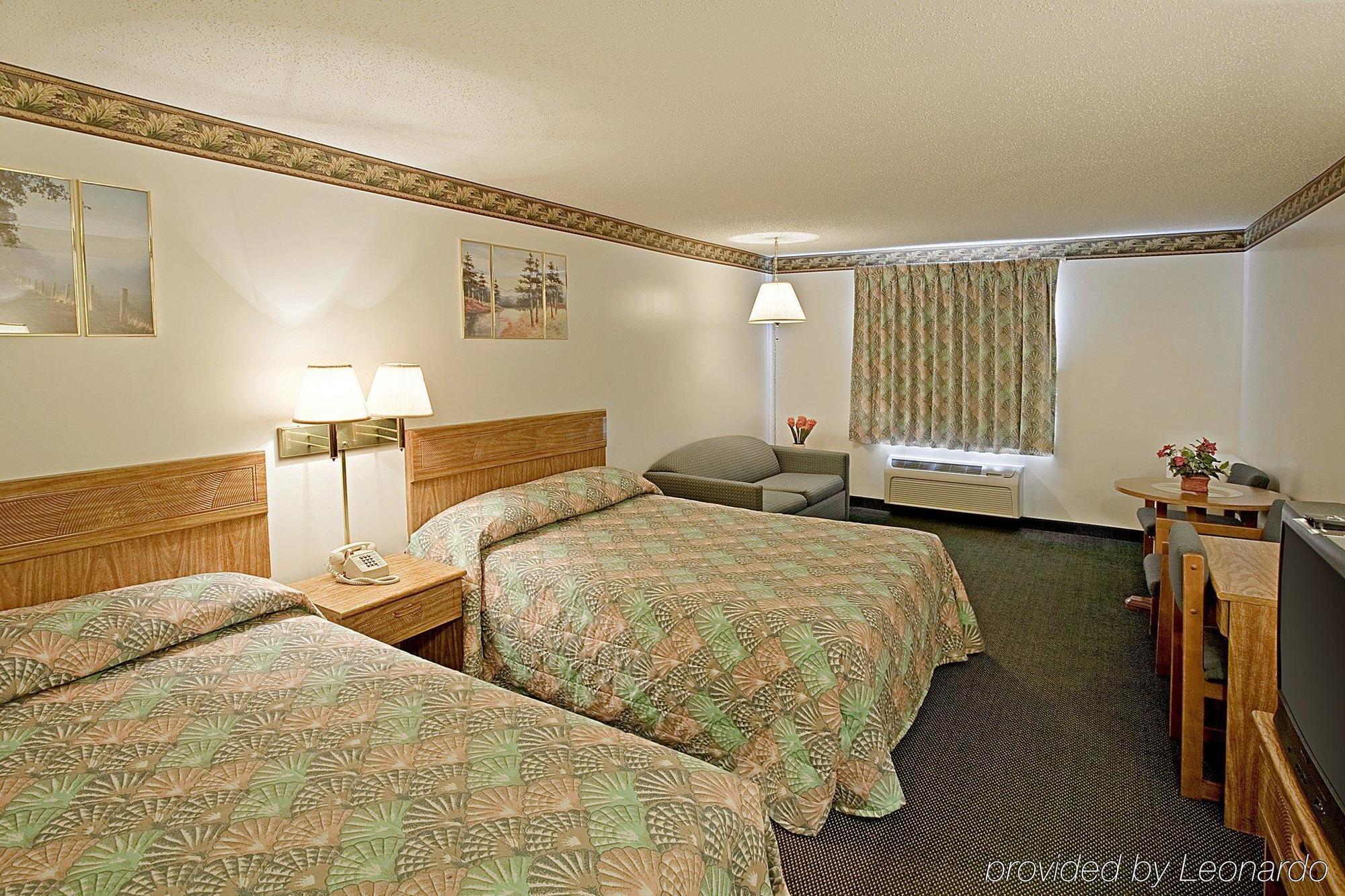 Americas Best Value Inn West Frankfort Camera foto